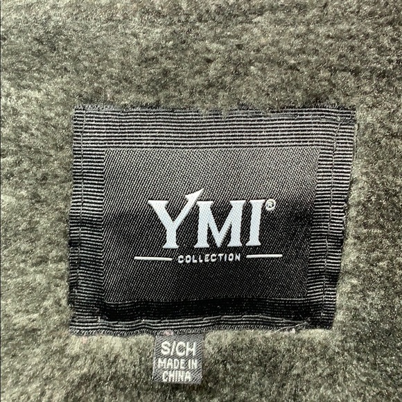 EUC YMI Fur Trim Winter Coat - Picture 8 of 10